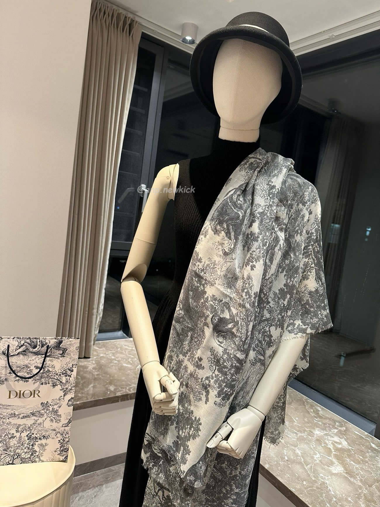 Dior Printed Shawl Cashmere Fabrics Sauvage Ruyi Print 140x180cm (14) - newkick.org